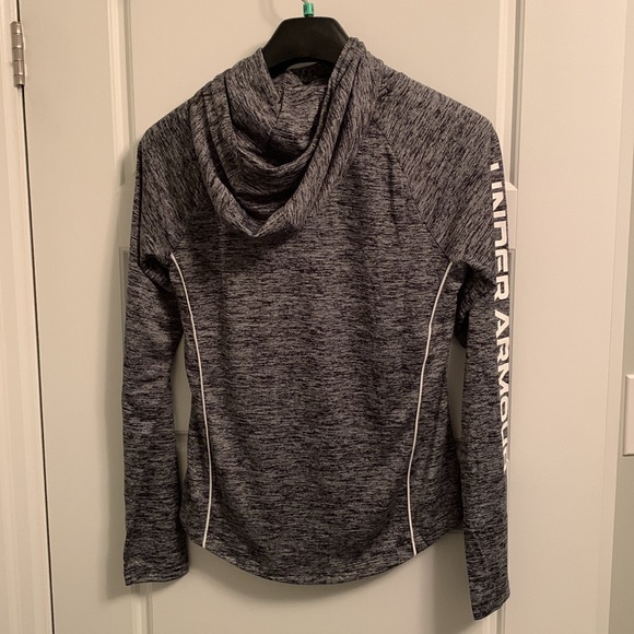 Under armour long sleeve active top - Picture 2 of 4